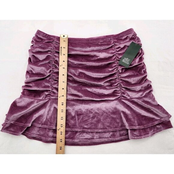Wild Fable  Womens Ruched Velour Mini Skirt Purple Size Medium - Picture 4 of 6